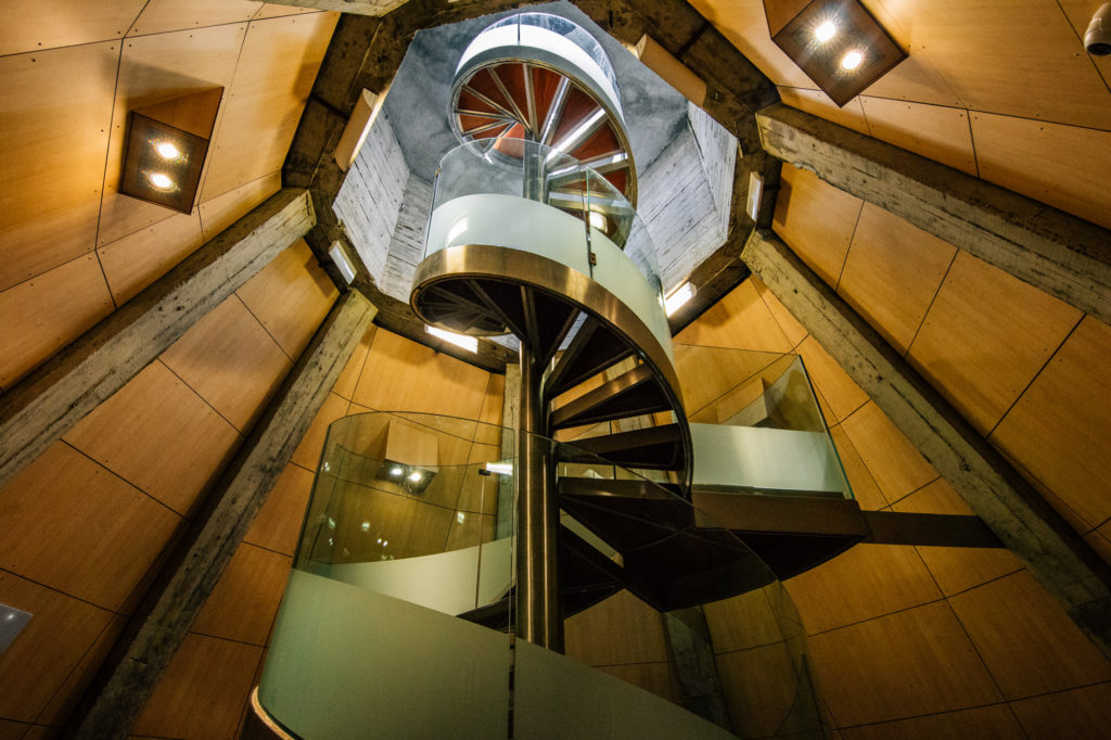 Ascensor del Pilar, Zaragoza, Spain